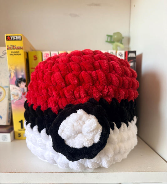 Crochet poke ball