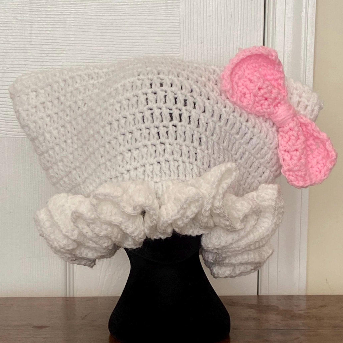 crochet hello kitty hat